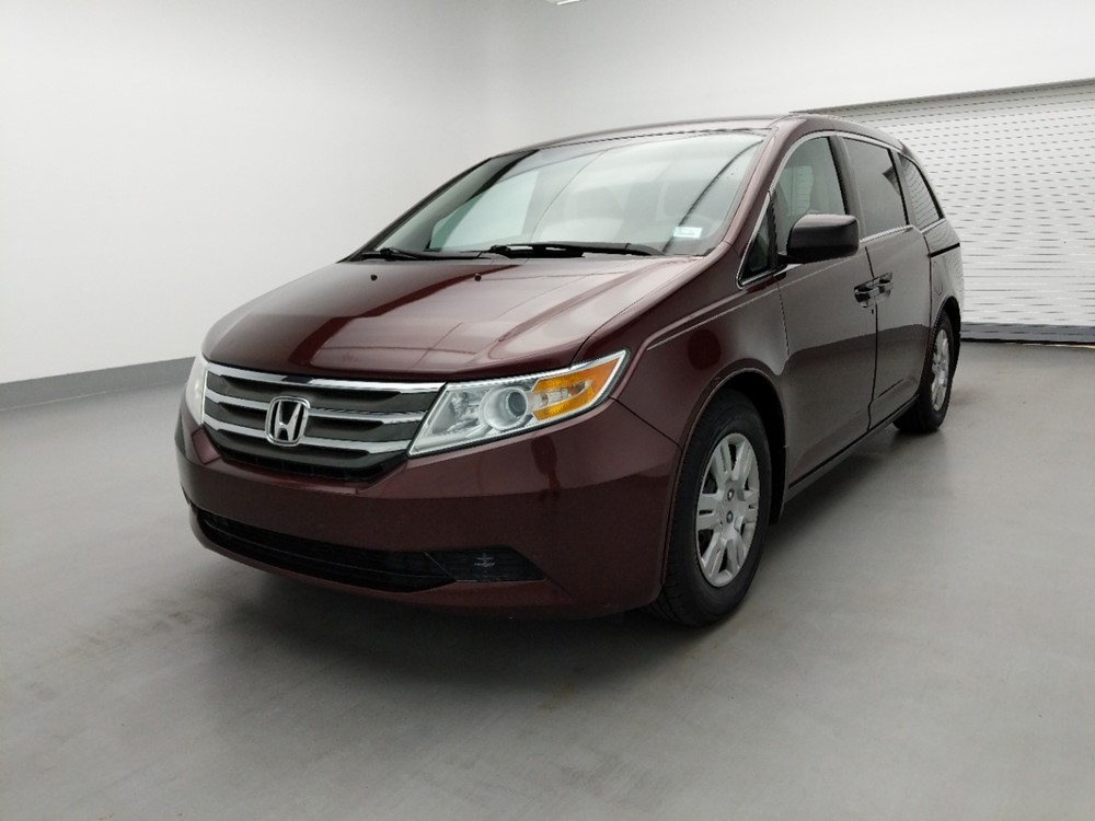 Used 2013 Honda Odyssey Driver Front Bumper