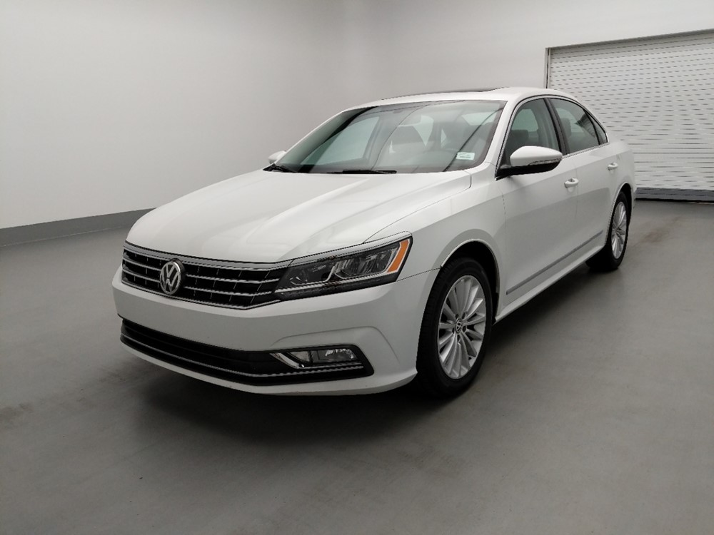 Used 2016 Volkswagen Passat Driver Front Bumper