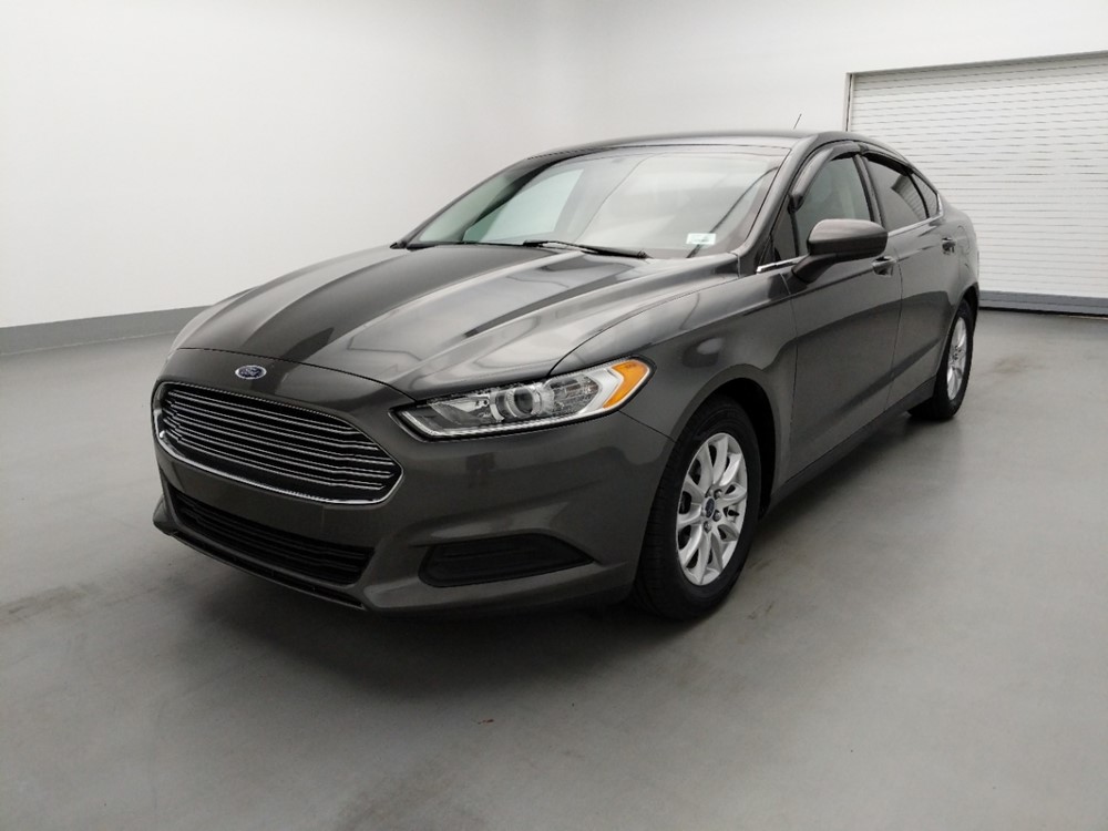 Used 2016 Ford Fusion Driver Front Bumper