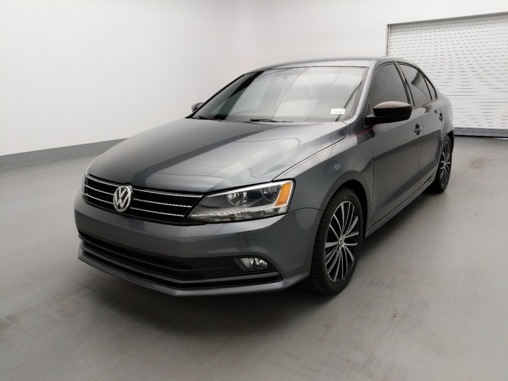 Used 2016 Volkswagen Jetta Driver Front Bumper