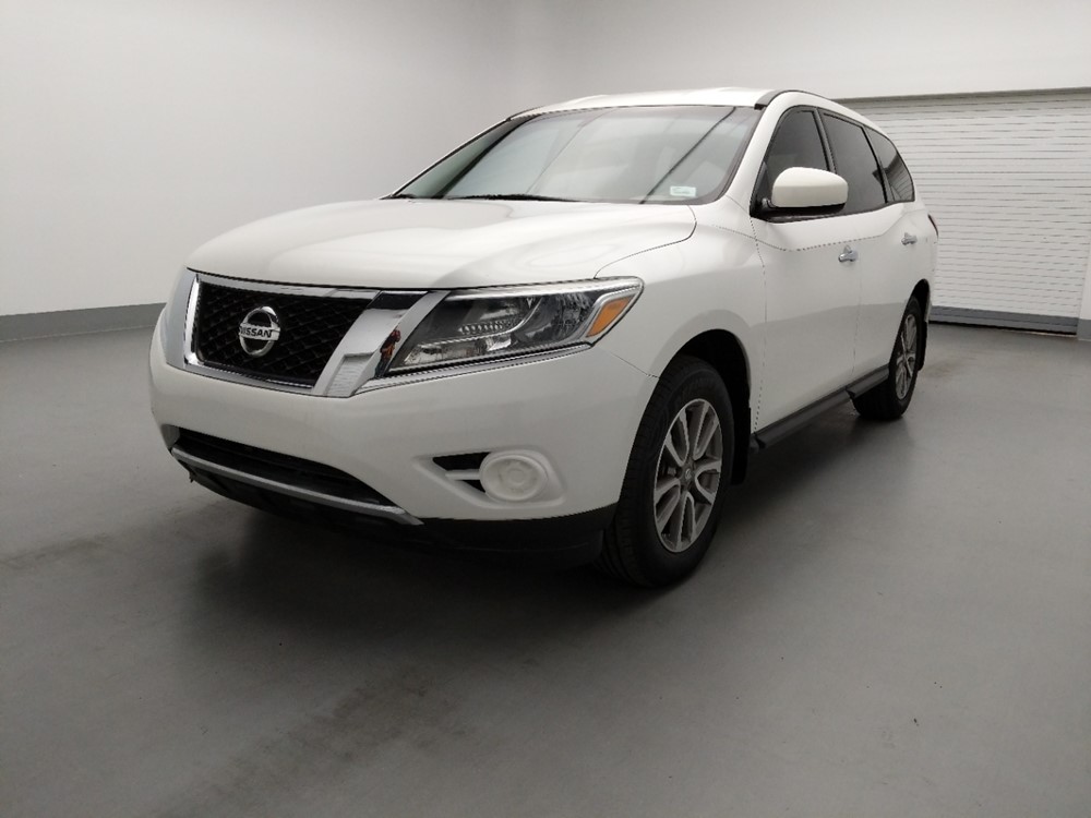 Used 2014 Nissan Pathfinder Driver Front Bumper