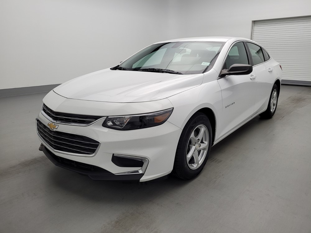 Used 2017 Chevrolet Malibu Driver Front Bumper