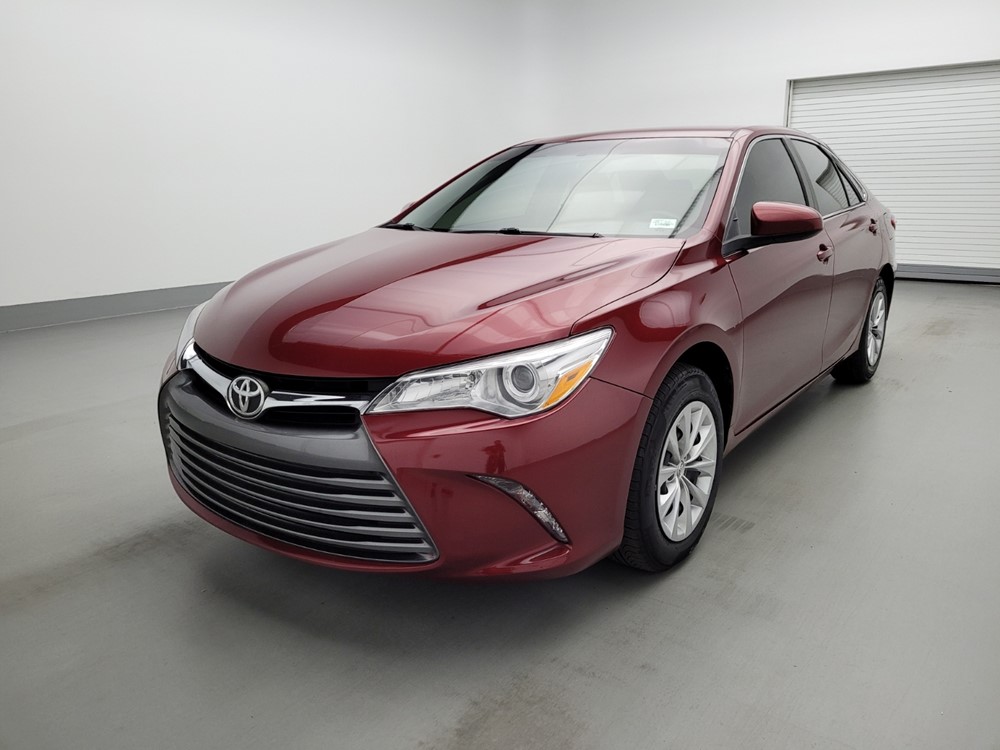 Used 2017 Toyota Camry Driver Front Bumper