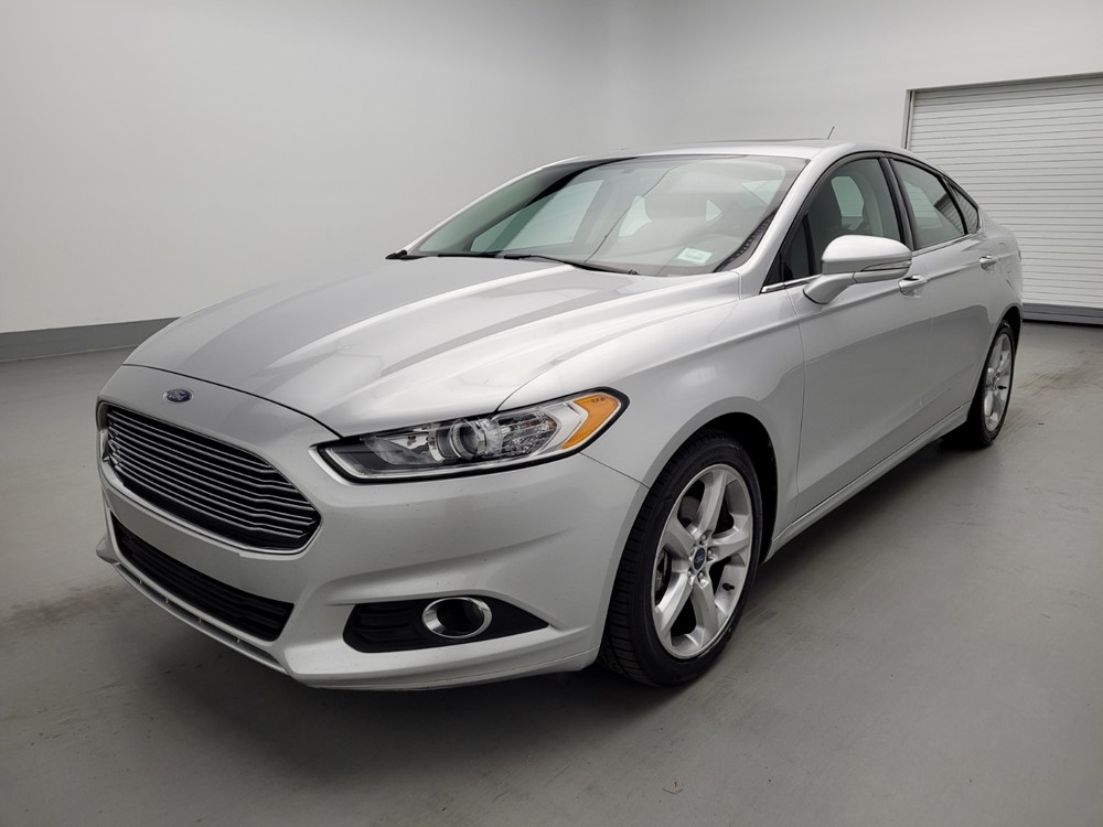 Used 2016 Ford Fusion Driver Front Bumper