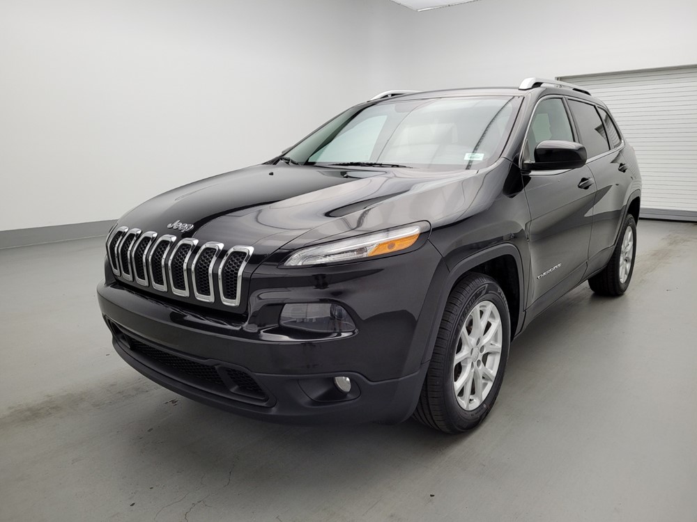 Used 2015 Jeep Cherokee Driver Front Bumper