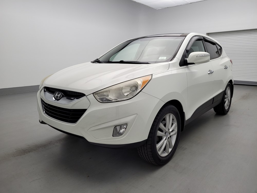 Used 2013 Hyundai Tucson Driver Front Bumper