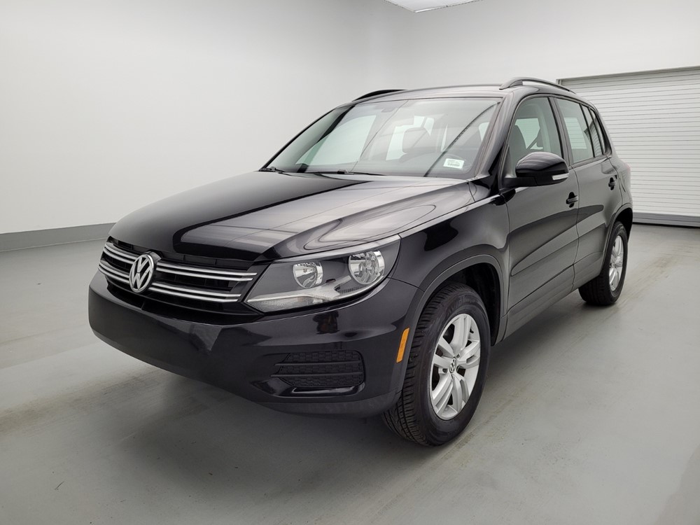 Used 2017 Volkswagen Tiguan Driver Front Bumper