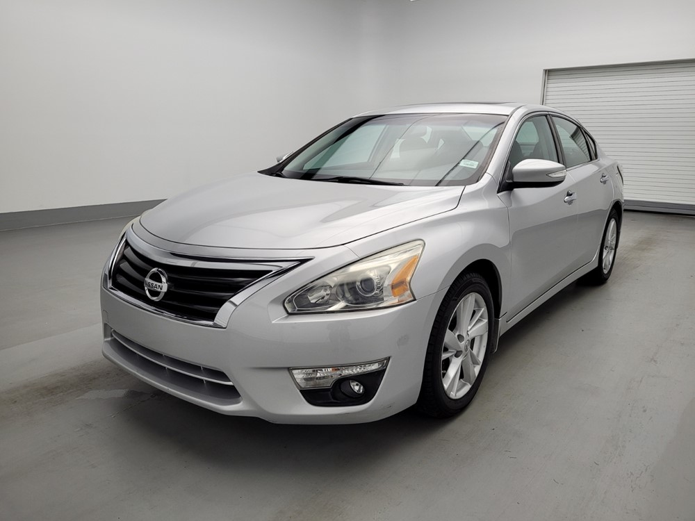 Used 2015 Nissan Altima Driver Front Bumper