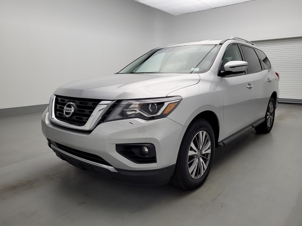 Used 2019 Nissan Pathfinder Driver Front Bumper