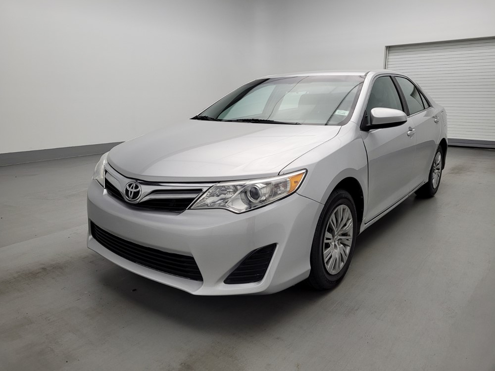Used 2013 Toyota Camry Driver Front Bumper