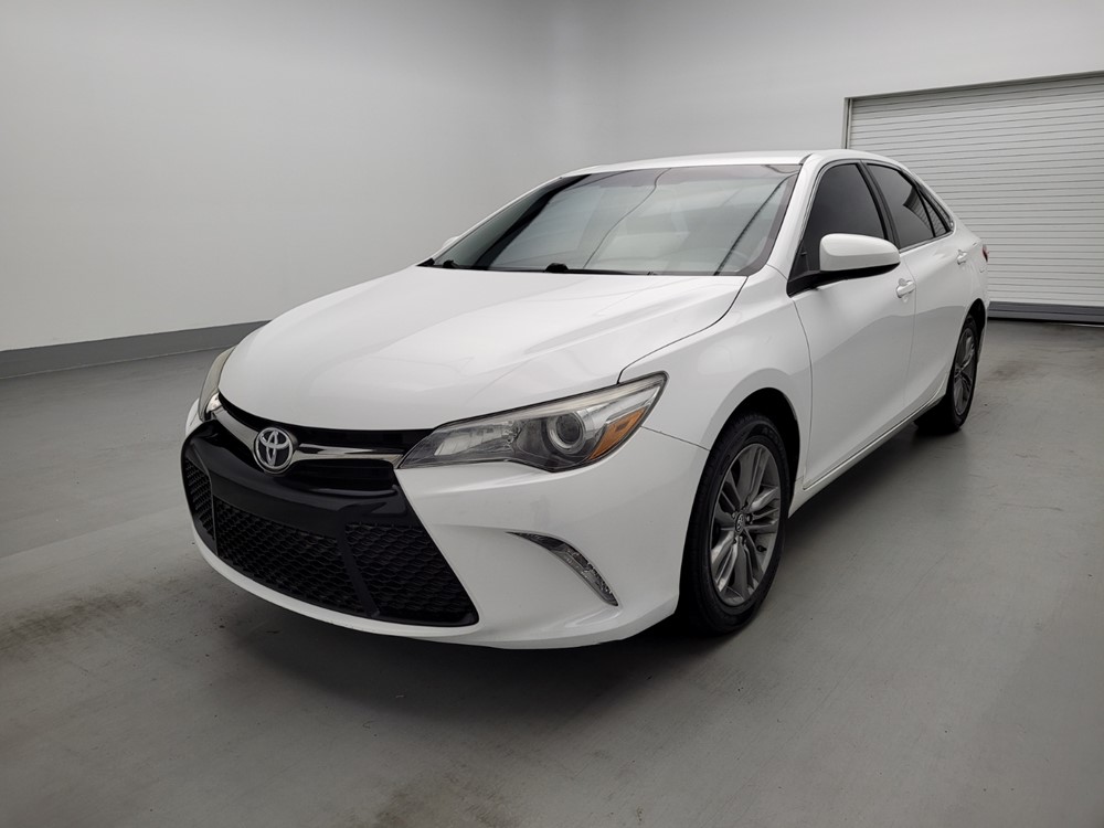Used 2017 Toyota Camry Driver Front Bumper