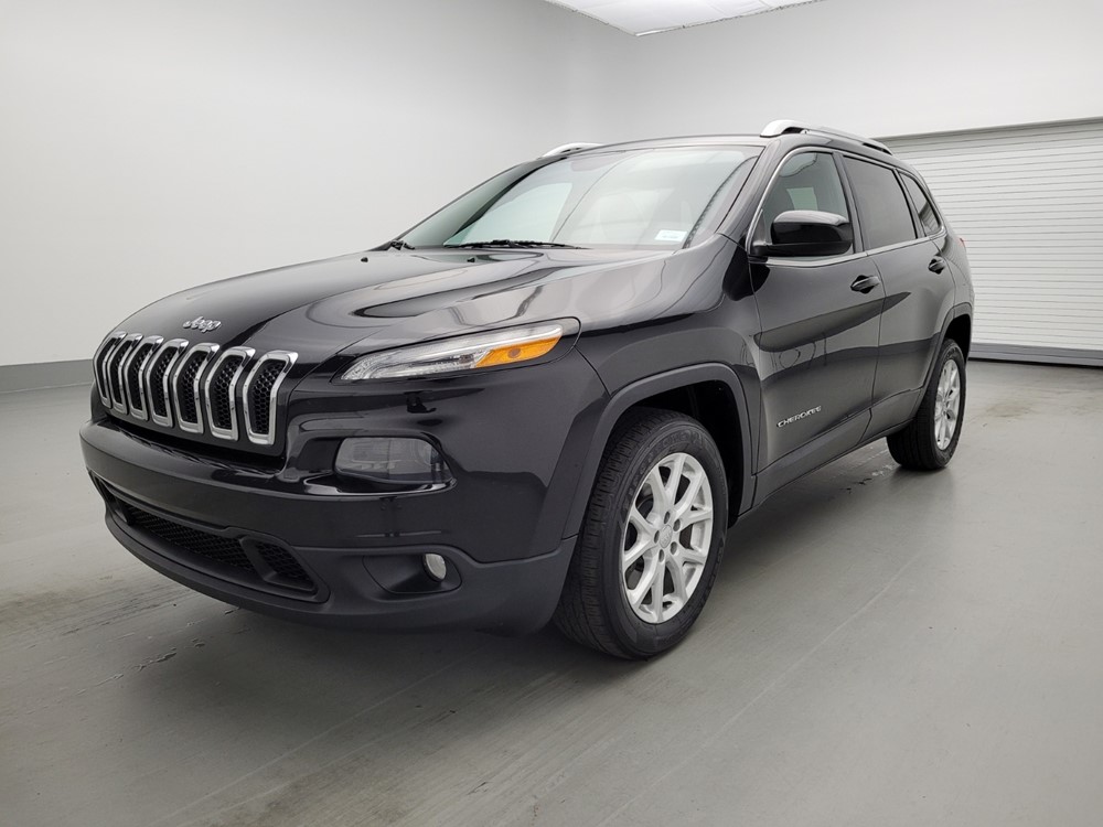 Used 2015 Jeep Cherokee Driver Front Bumper