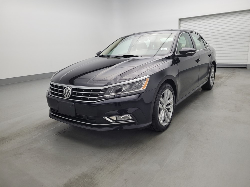 Used 2018 Volkswagen Passat Driver Front Bumper
