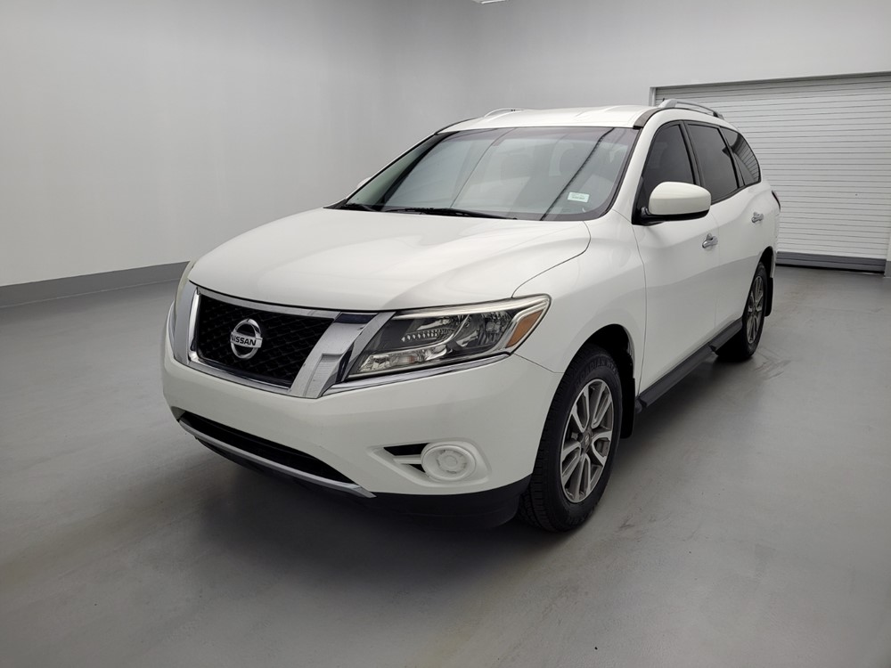 Used 2013 Nissan Pathfinder Driver Front Bumper