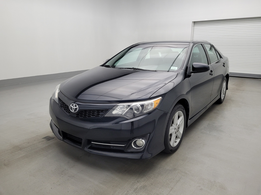 Used 2013 Toyota Camry Driver Front Bumper