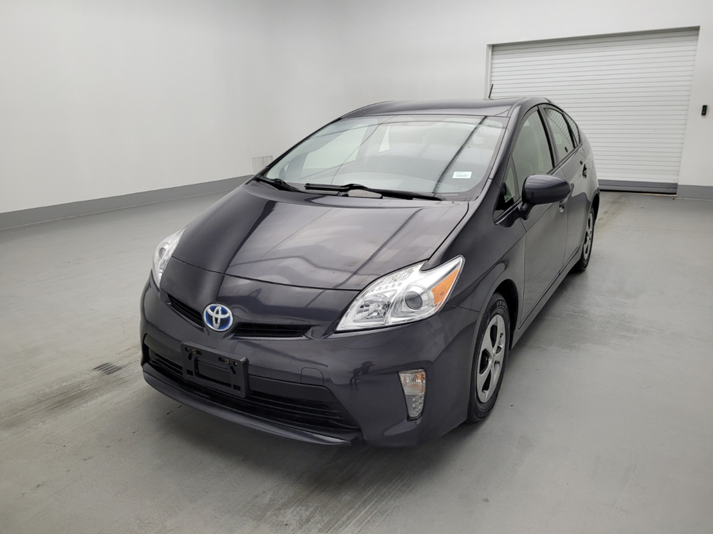 Used 2015 Toyota Prius Driver Front Bumper