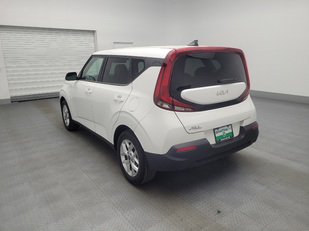 Image 4 of 2022 Kia Soul LX