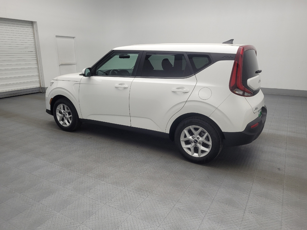 Image 3 of 2022 Kia Soul LX