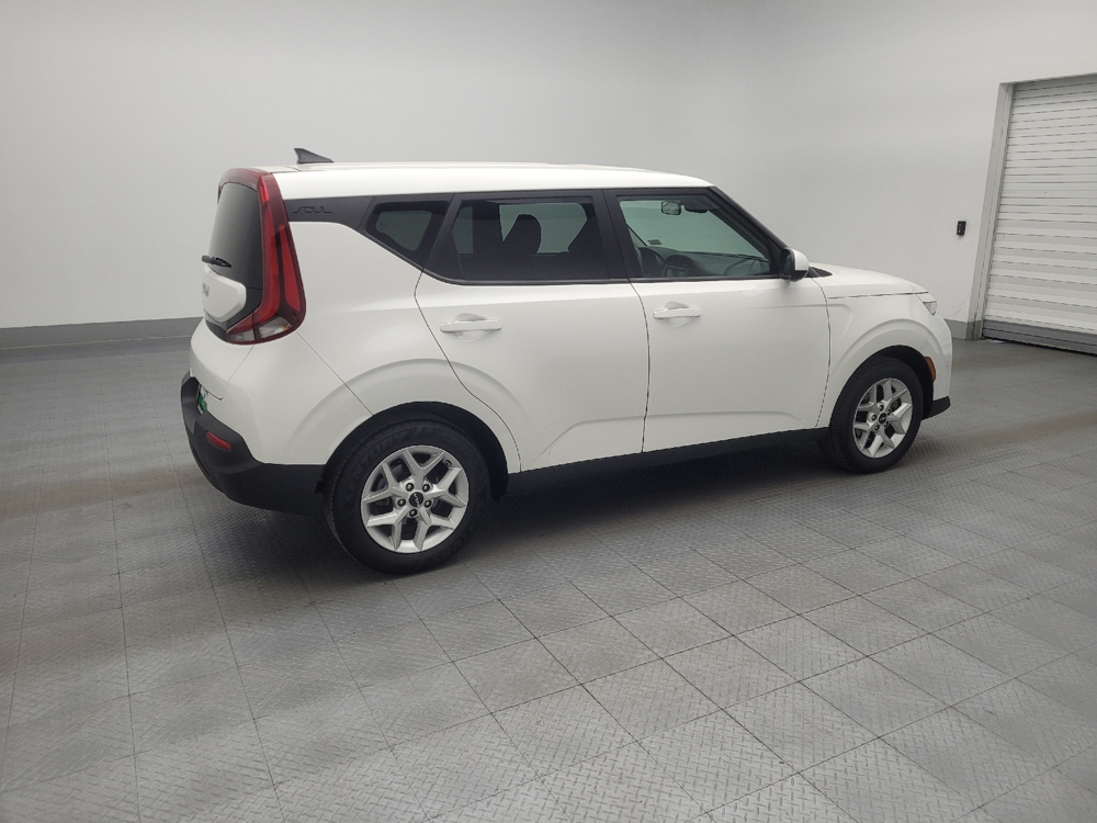 Image 8 of 2022 Kia Soul LX