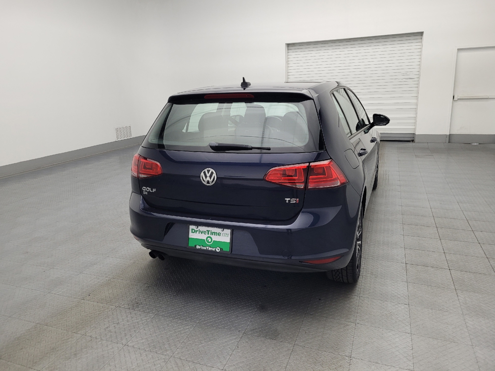Image of 2017 Volkswagen Golf TSI SE