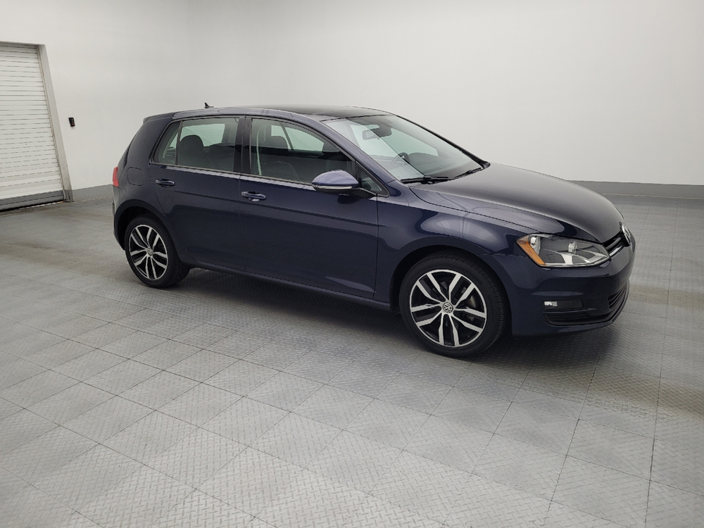 Image of 2017 Volkswagen Golf TSI SE