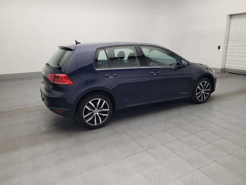 Image of 2017 Volkswagen Golf TSI SE