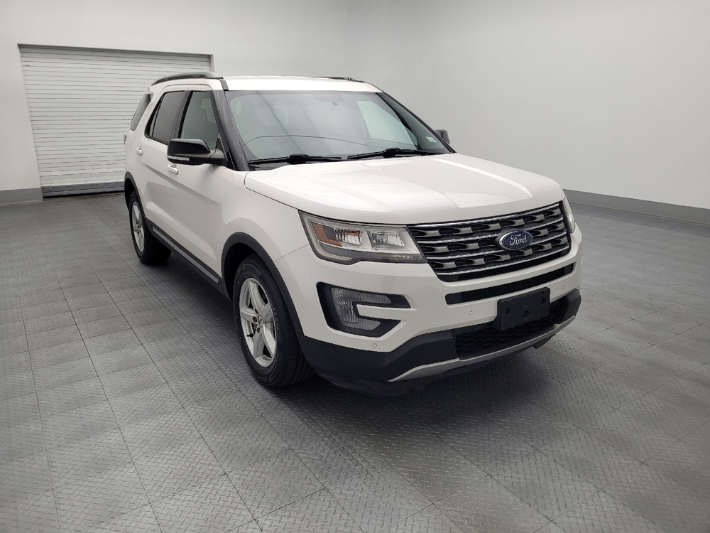 Image 10 of 2017 Ford Explorer XLT