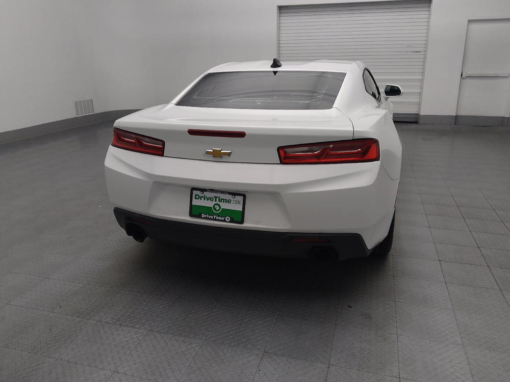 Image 6 of 2018 Chevrolet Camaro LT