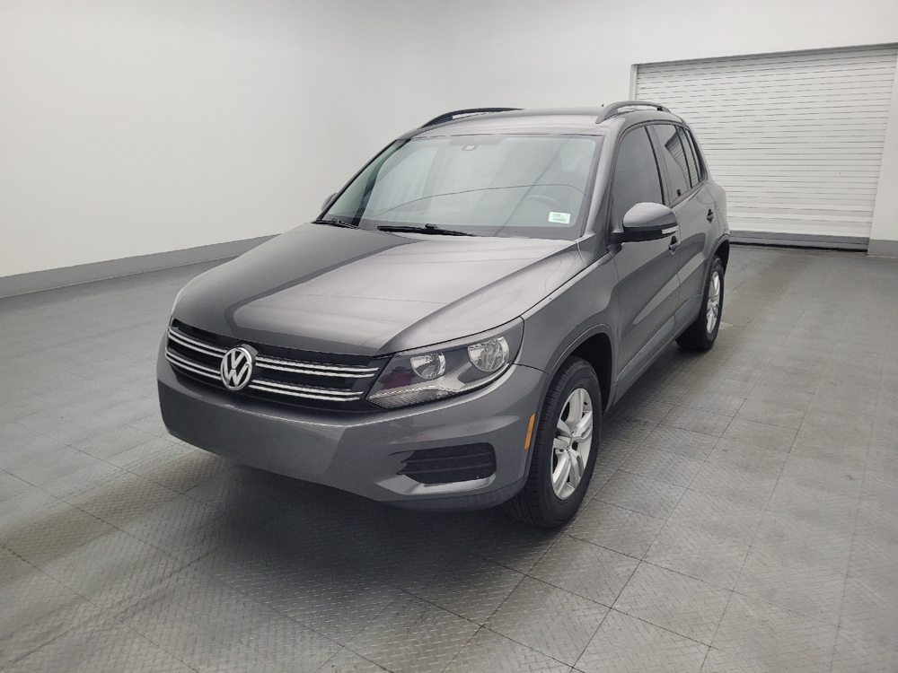 2016 Volkswagen Tiguan SE's photo