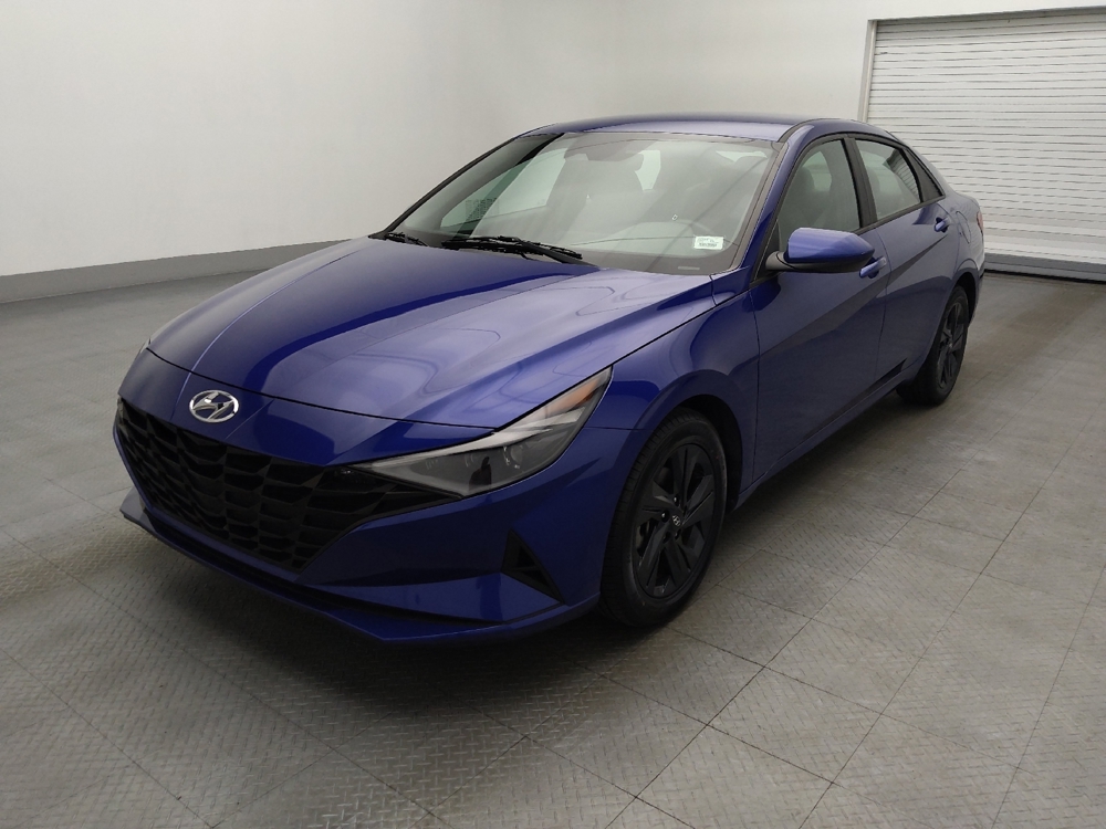 2022 Hyundai Elantra SEL's photo