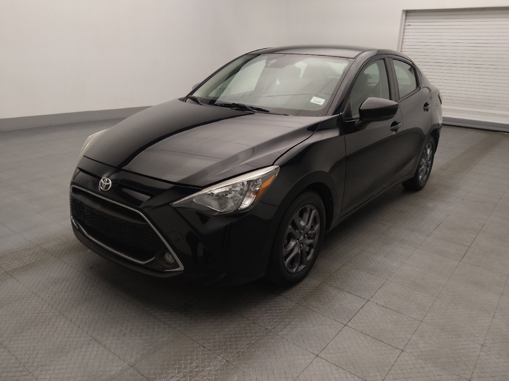 2019 Toyota Yaris LE's photo