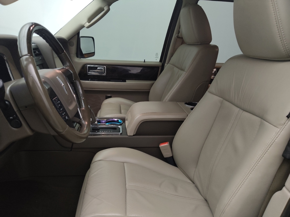 2017 Lincoln Navigator Select - Photo 13