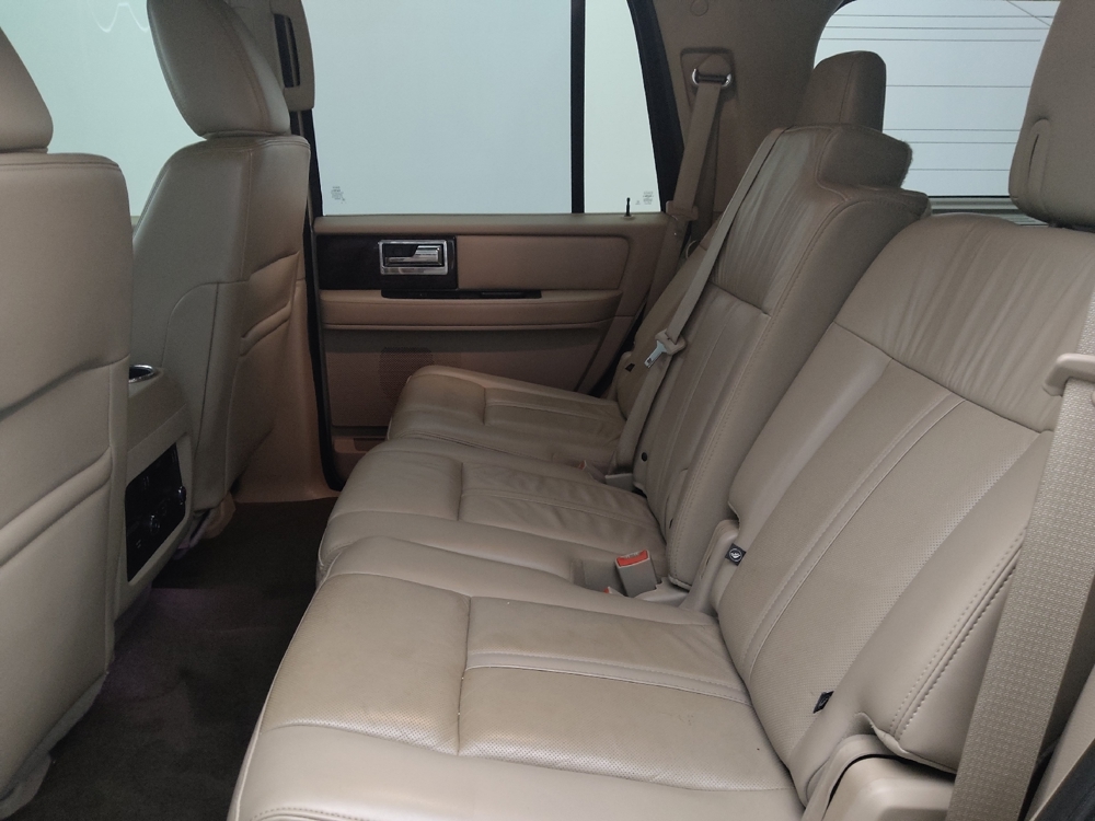 2017 Lincoln Navigator Select - Photo 14