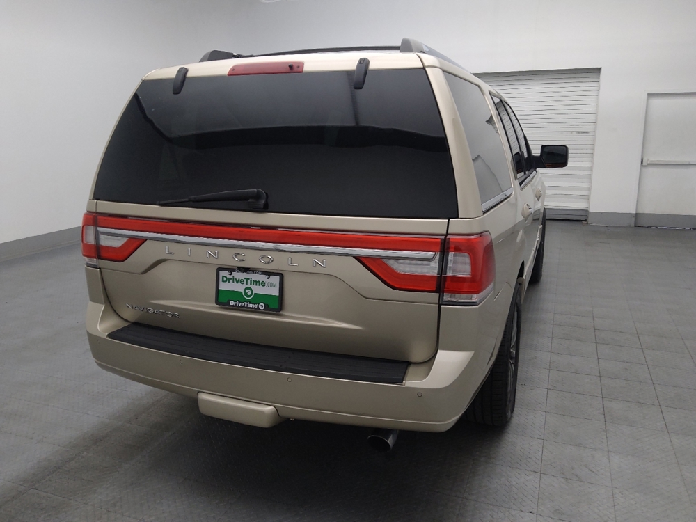 2017 Lincoln Navigator Select - Photo 6
