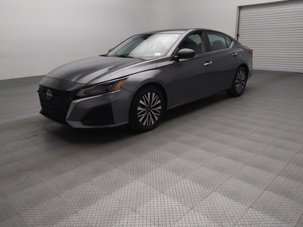 2024 Nissan Altima SV