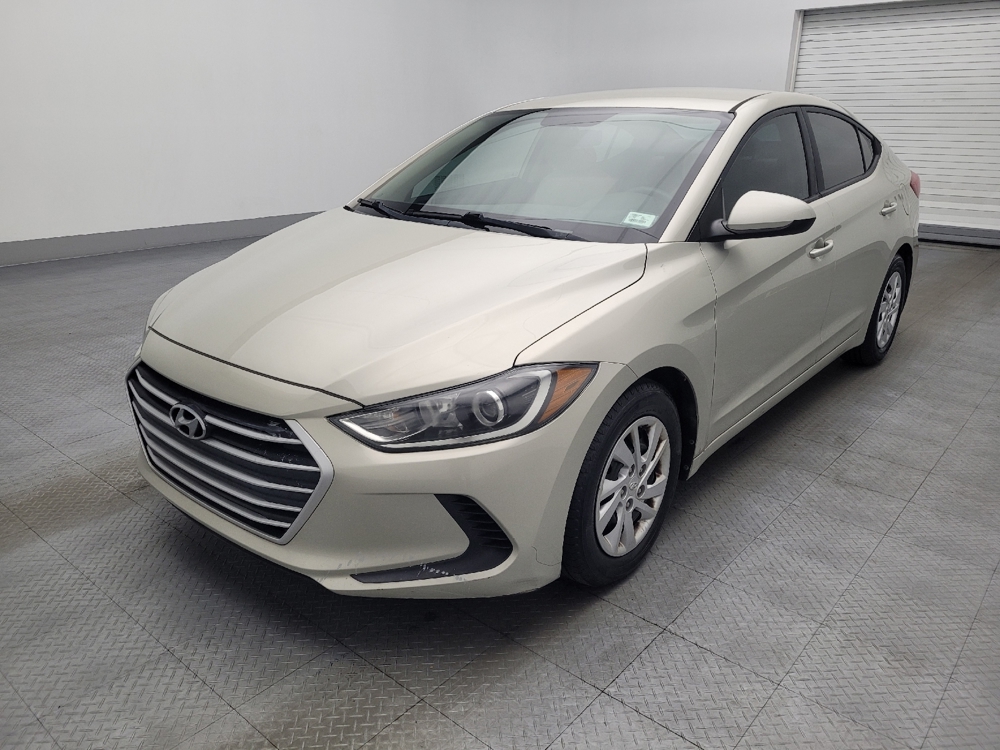 2017 Hyundai Elantra SE's photo