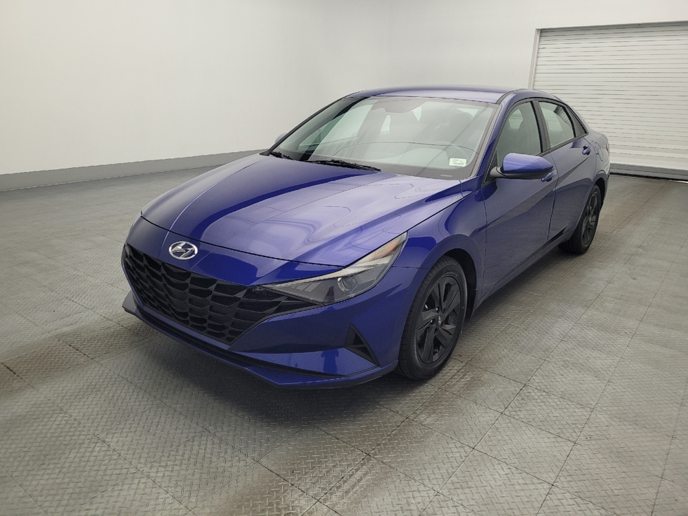 2022 Hyundai Elantra SEL's photo