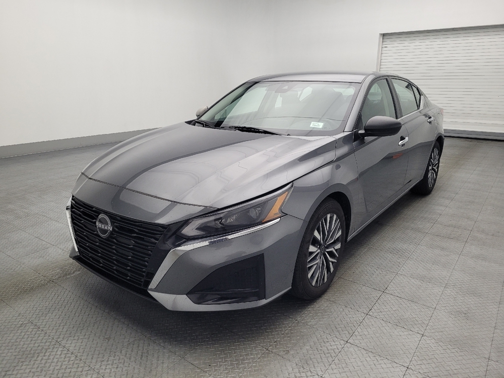 2024 Nissan Altima SV's photo