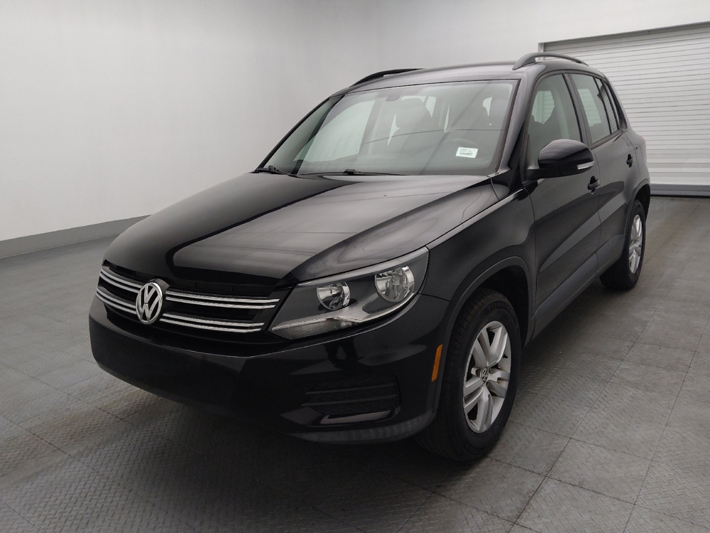2016 Volkswagen Tiguan S's photo