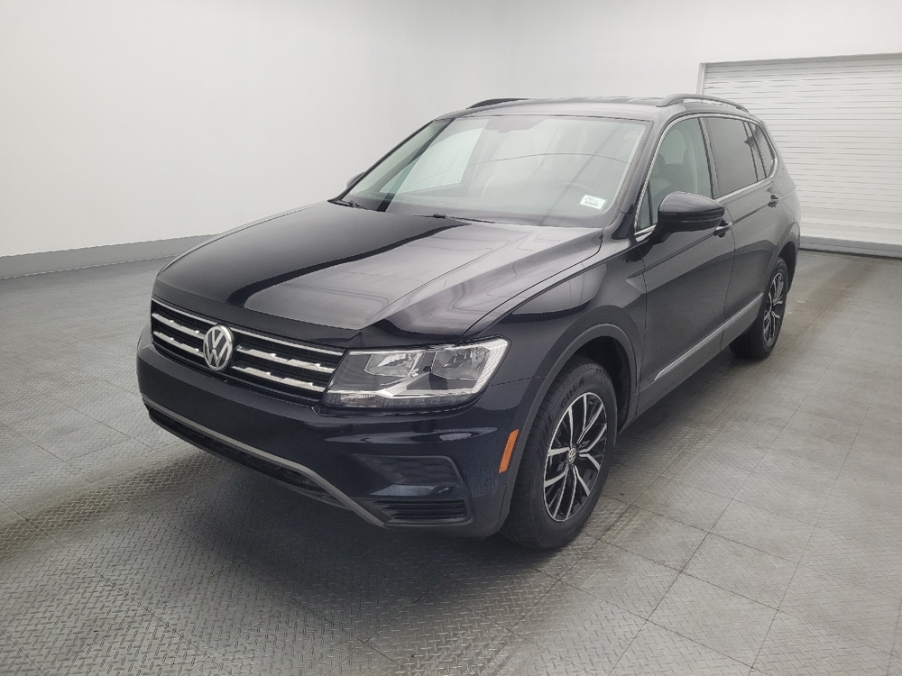 2021 Volkswagen Tiguan SE's photo
