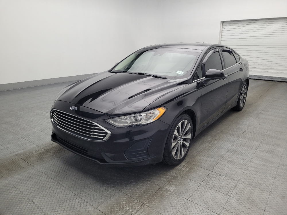 2020 Ford Fusion SE's photo