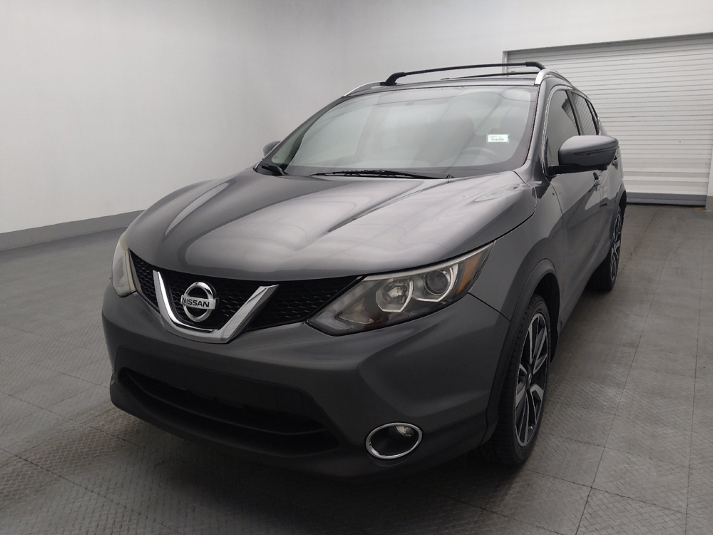 2017 Nissan Rogue Sport SL's photo