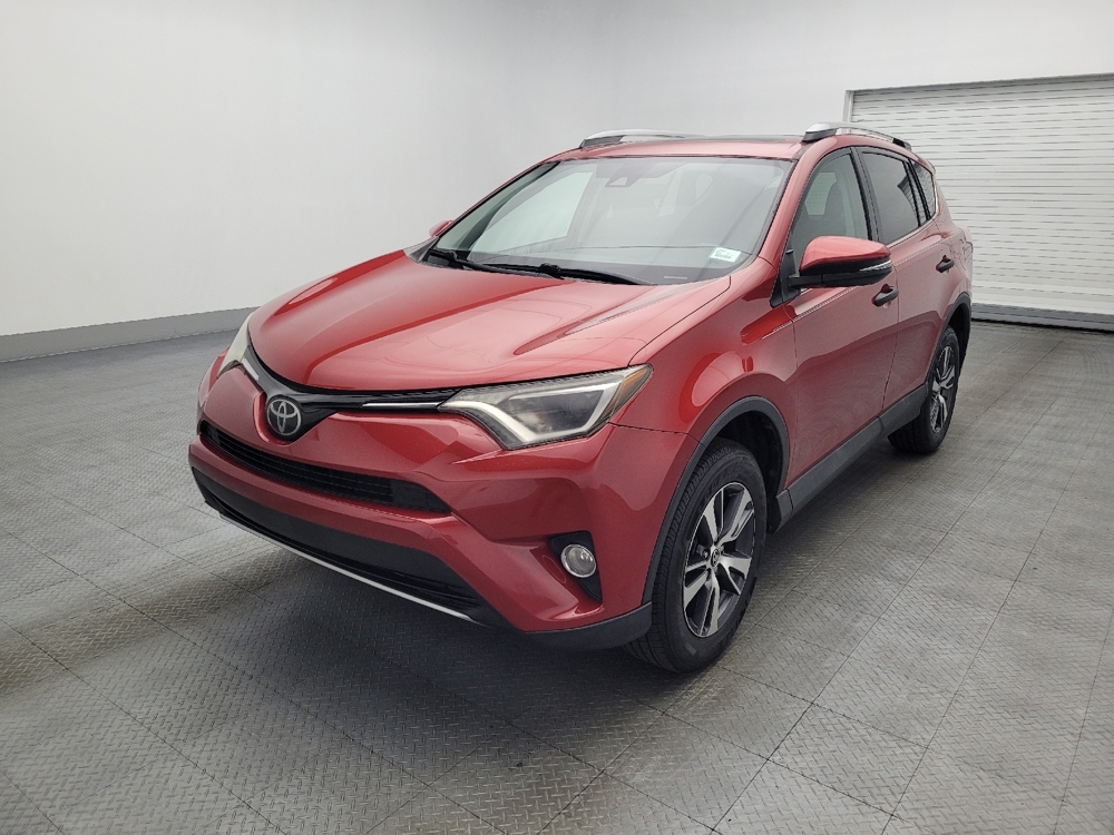 2017 Toyota RAV4 XLE's photo