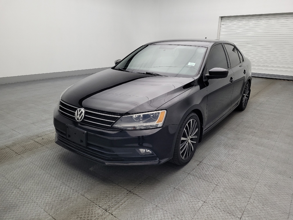 2016 Volkswagen Jetta Sport's photo