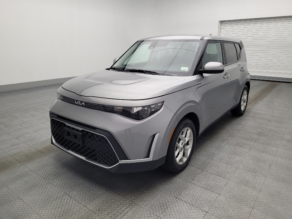 2024 Kia Soul LX's photo