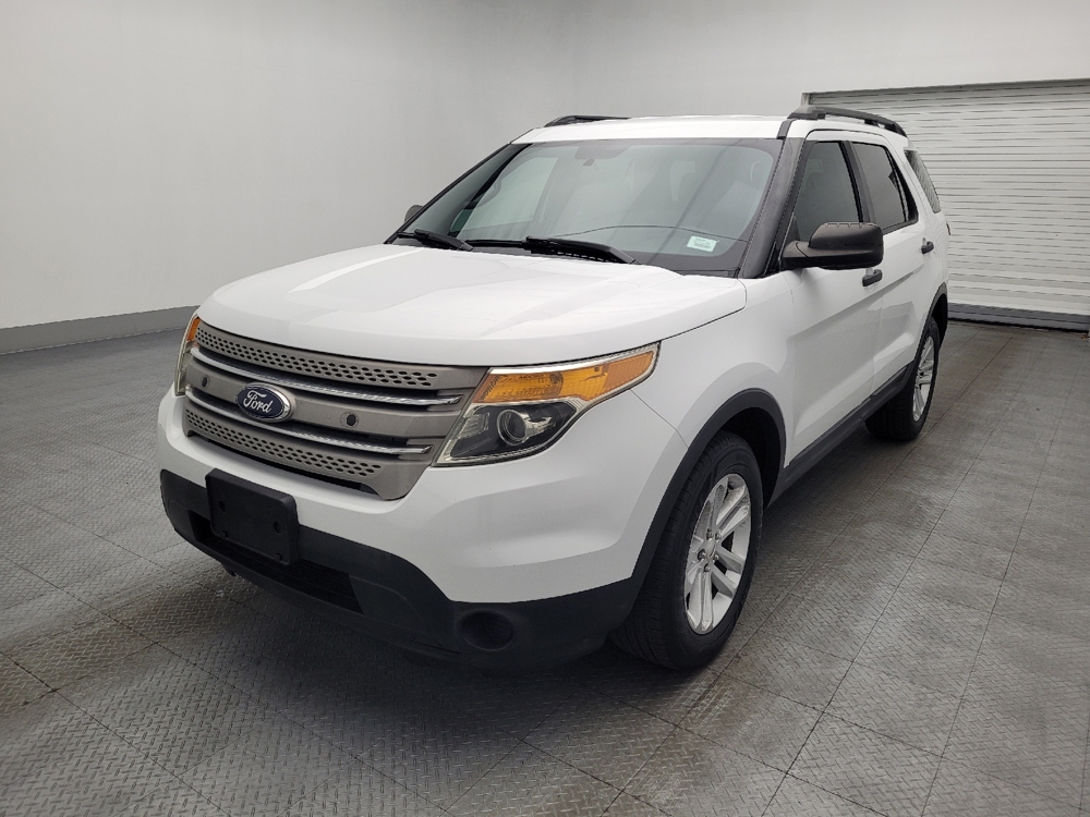 2015 Ford Explorer Base's photo