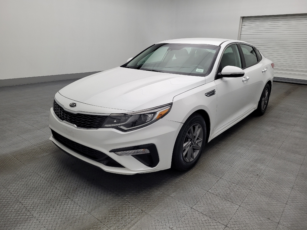 2019 Kia Optima LX's photo