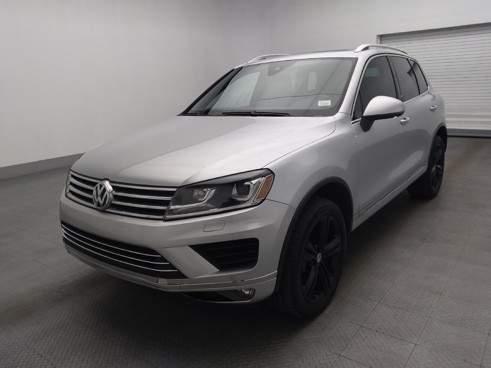 2017 Volkswagen Touareg Wolfsburg Edition's photo