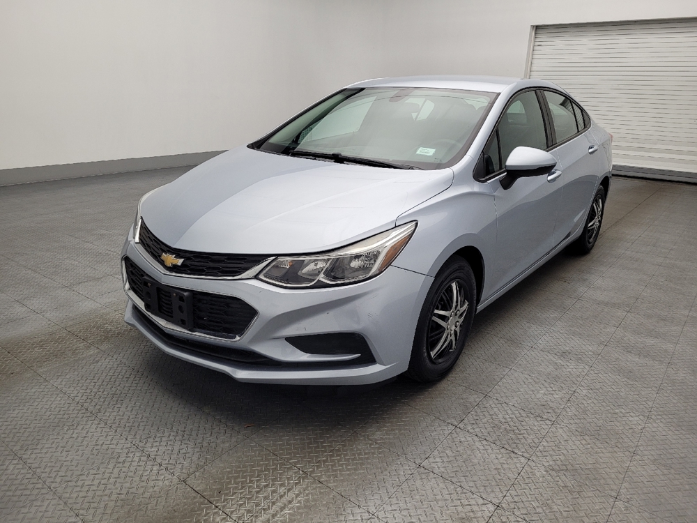 2017 Chevrolet Cruze LS's photo