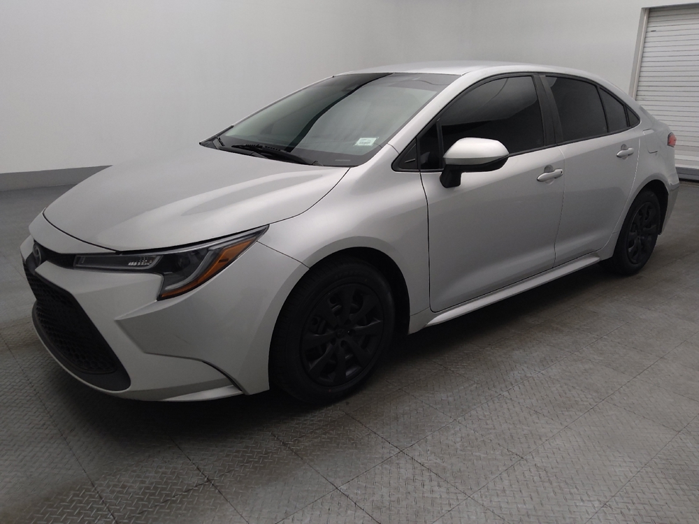 2022 Toyota Corolla LE's photo